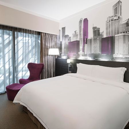 Отель Pullman Singapore Orchard Экстерьер фото